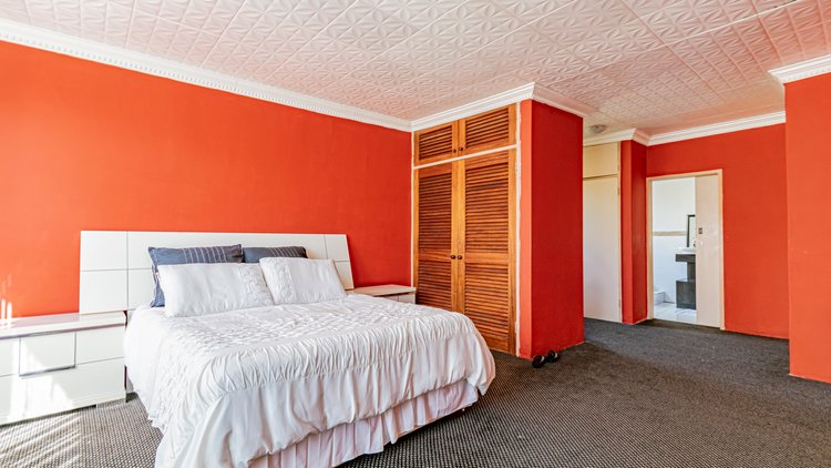 Image for Captivating Double Storey Home in Eldoraigne Online Auction