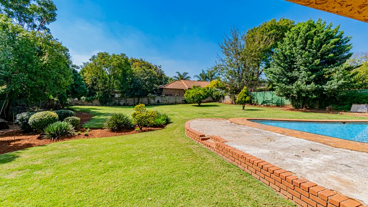Image for Captivating Double Storey Home in Eldoraigne Online Auction