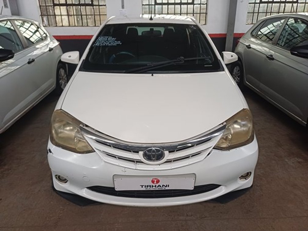 2016 TOYOTA ETIOS 1.5 Xs/SPRINT 5Dr
