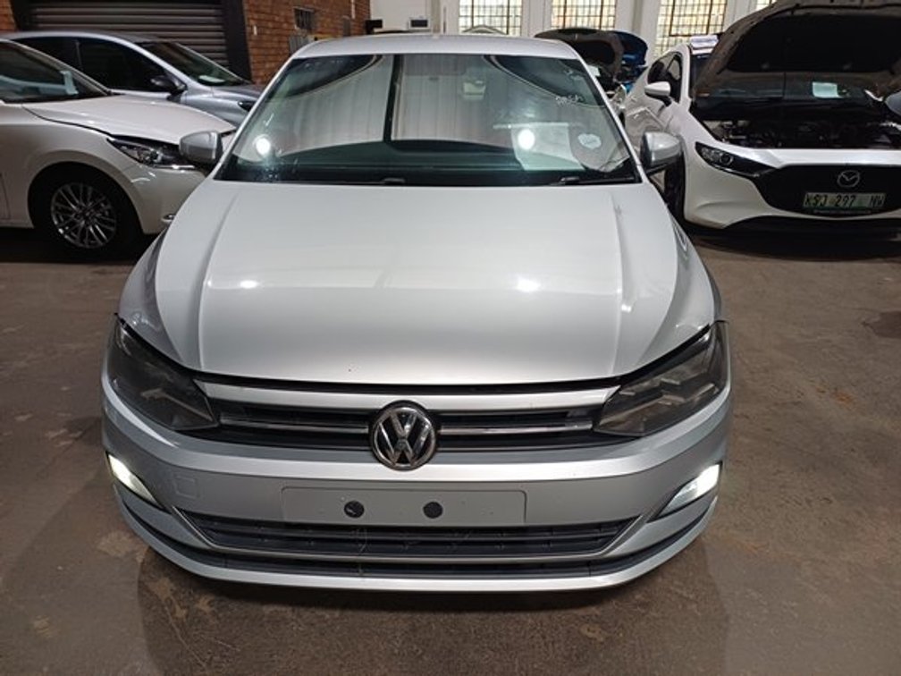 2018 VOLKSWAGEN POLO 1.0 TSI COMFORTLINE DSG
