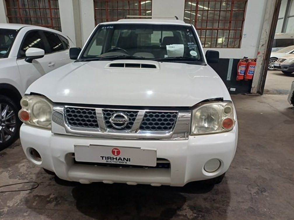 2015 NISSAN HARDBODY NP300 2.5TDi HI-RIDER P/U S/C
