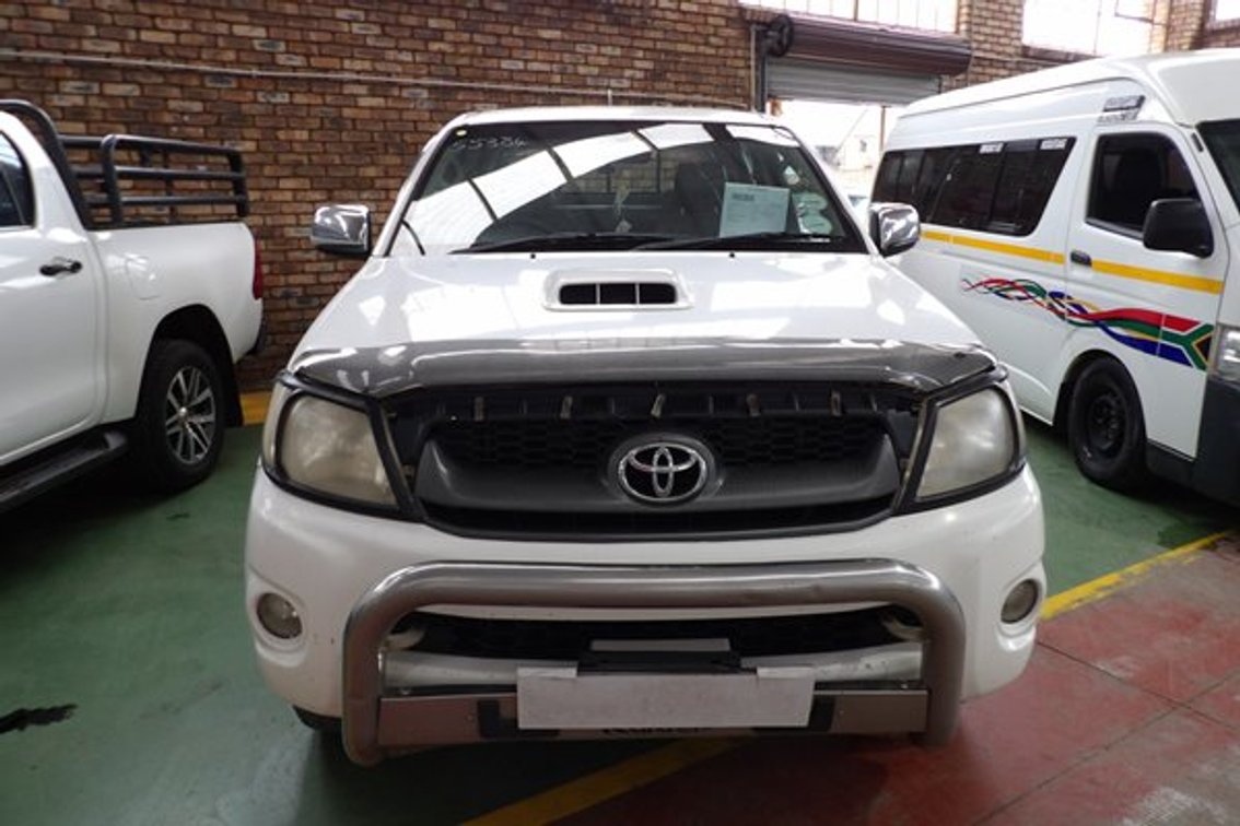 2009 TOYOTA HILUX 3.0 D-4D RAIDER 4X4 A/T P/U D/C