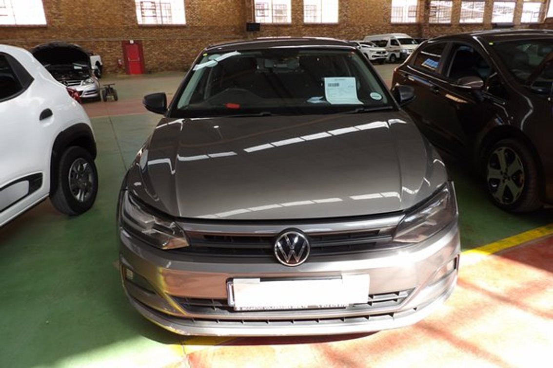 2021 VOLKSWAGEN POLO 1.0 TSI TRENDLINE