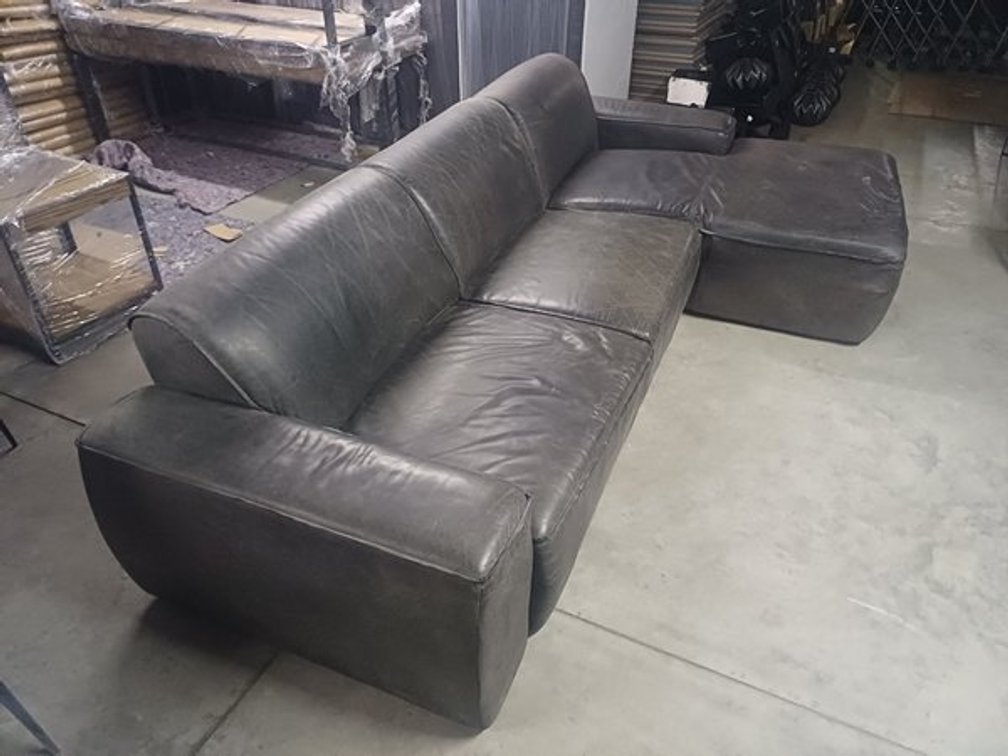 L SHAPED COUCH  X1
