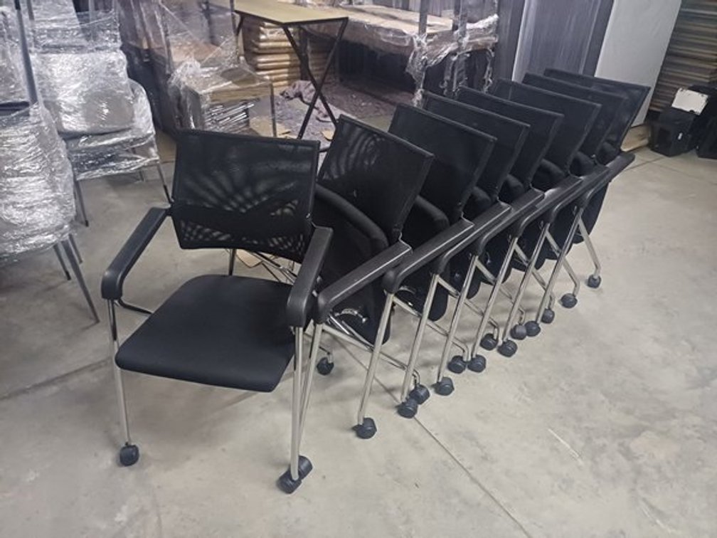 DESK CHAIRS  X8
