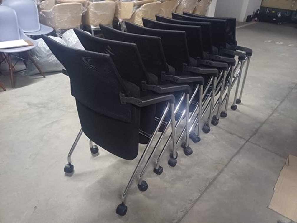 DESK CHAIRS  X8