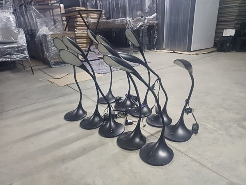 DESK LAMPS  X10