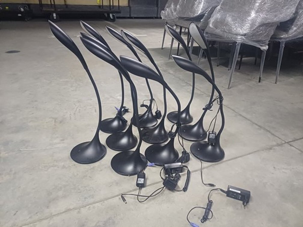 DESK LAMPS  X10