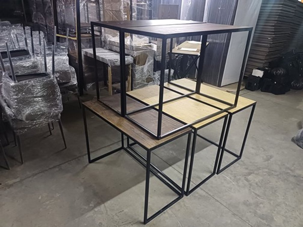SMALL/STUDY DESK  X5