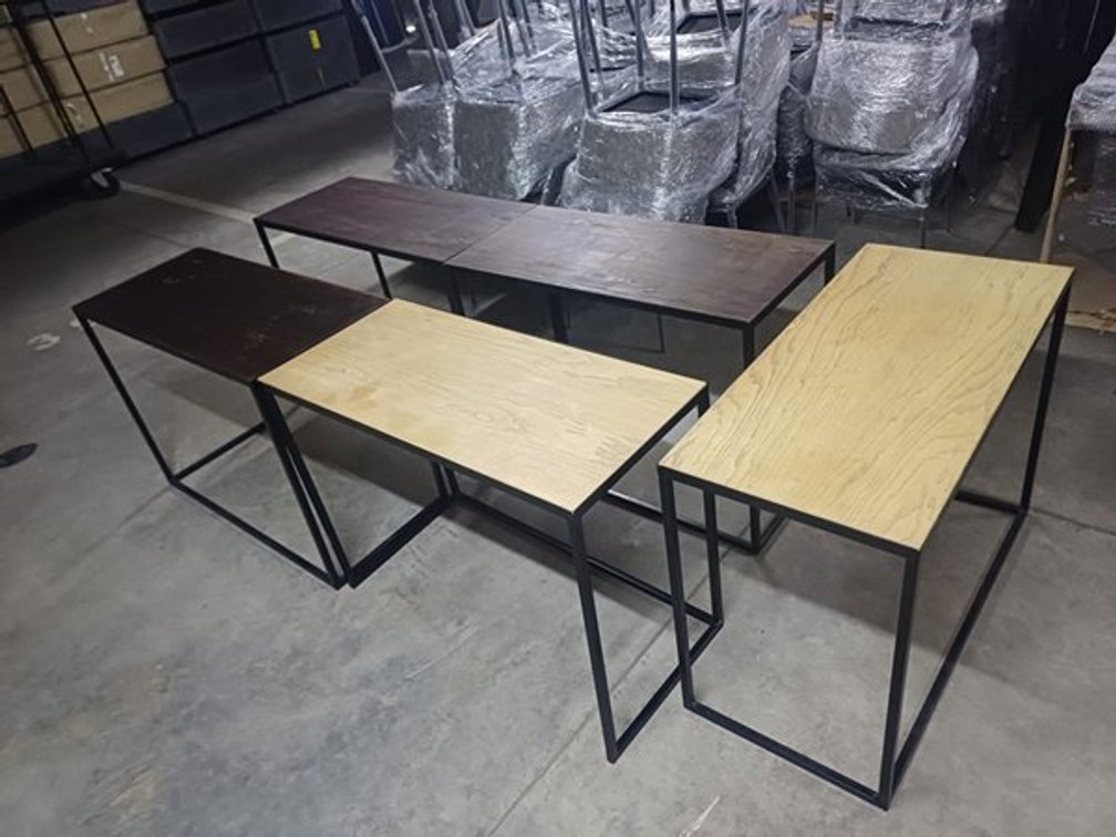 SMALL/STUDY DESK  X5