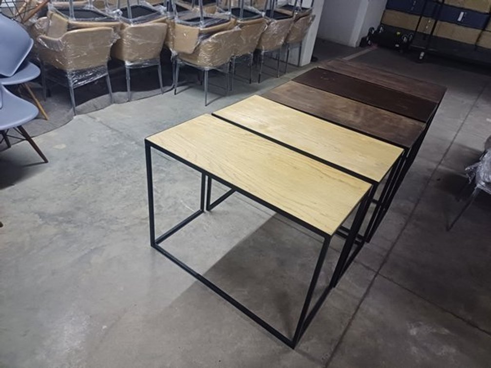 SMALL/STUDY DESK  X5