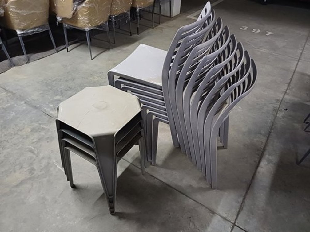 PATIO FURNITURE - 8 PATIO CHAIRS AND 4  PATIO TABLES
