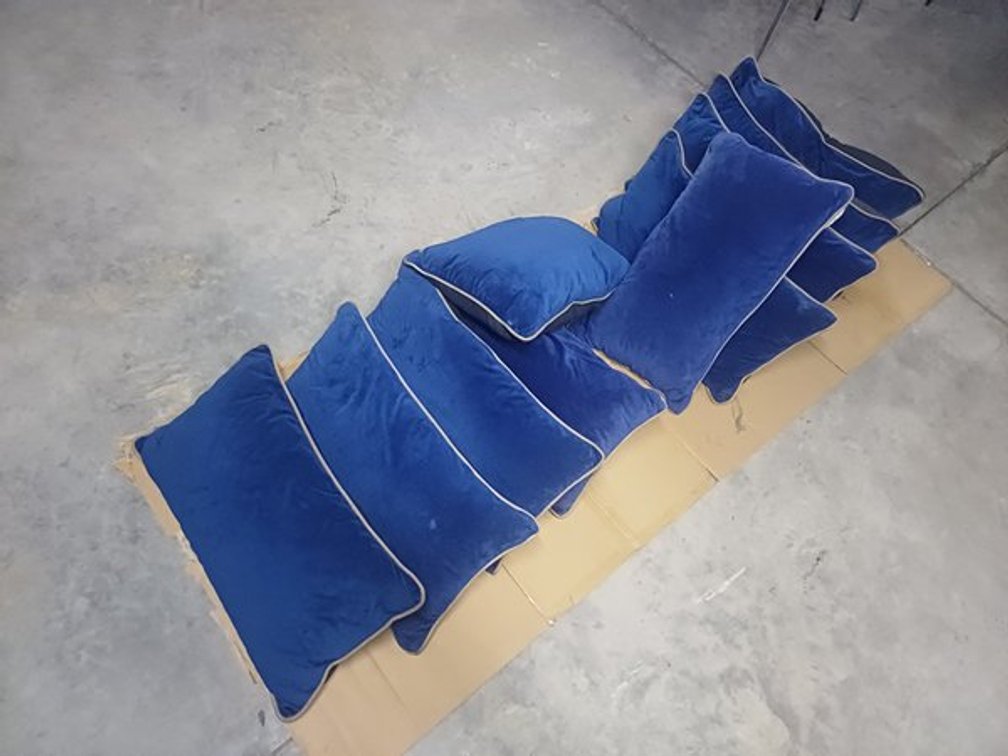 BED SCATTERS - SMALL BLUE X10