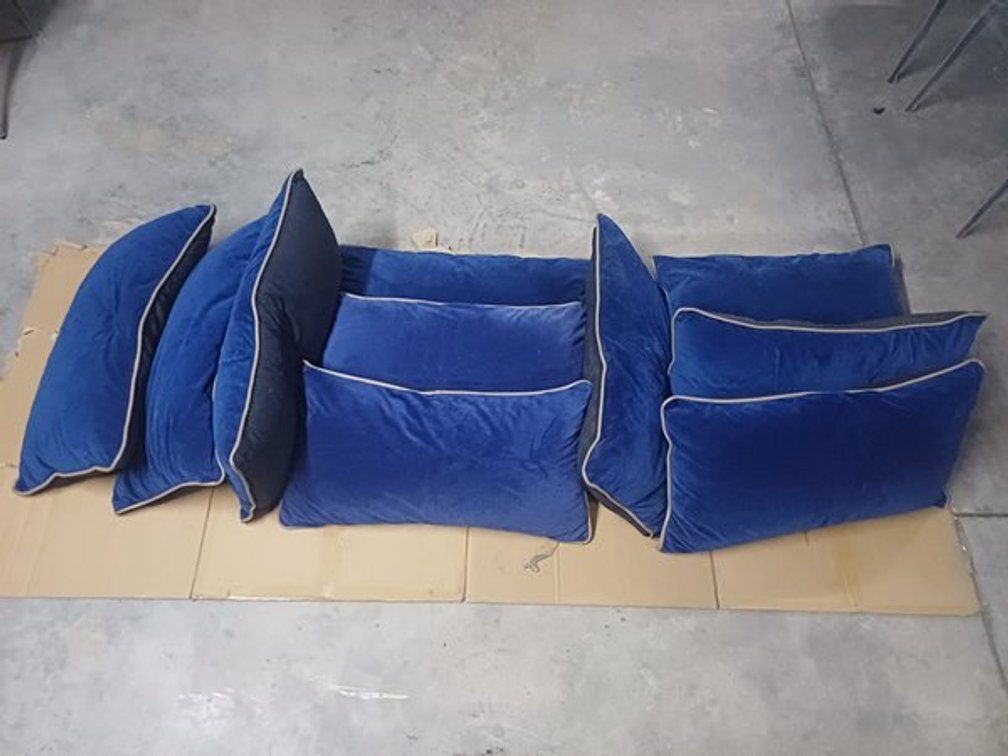 BED SCATTERS - SMALL BLUE  X10