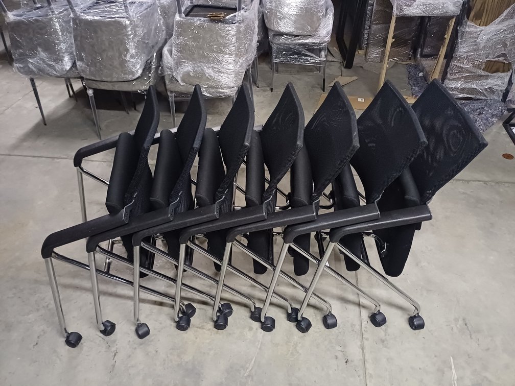 DESK CHAIRS X7