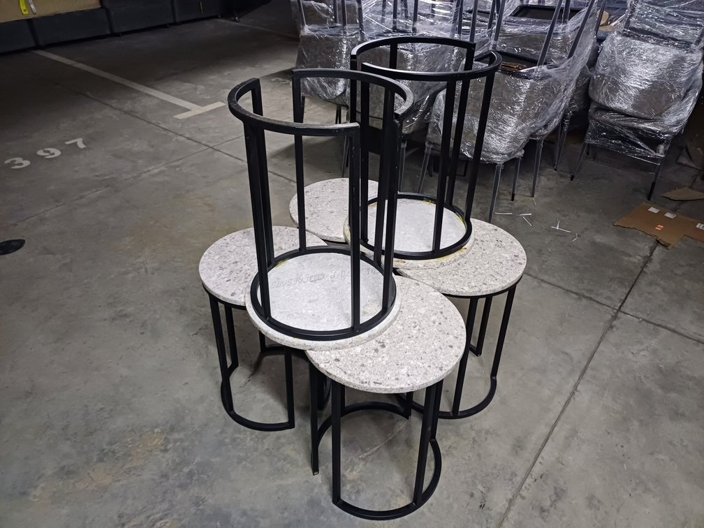 BED PEDESTALS TALL  X6