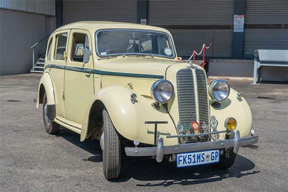 1939 Hillman Minx - Sedan