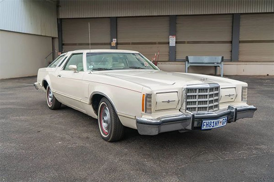 1979 Ford Thunderbird - Coupe