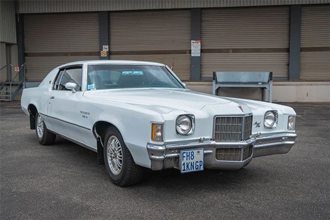 1972 Pontiac Grand Prix - Coupe