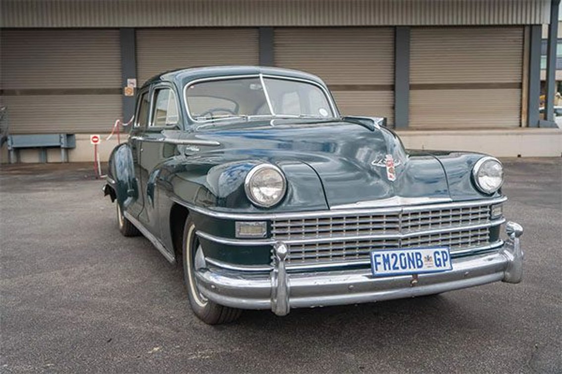 1946 Chrysler Windsor Fluid Drive - Sedan
