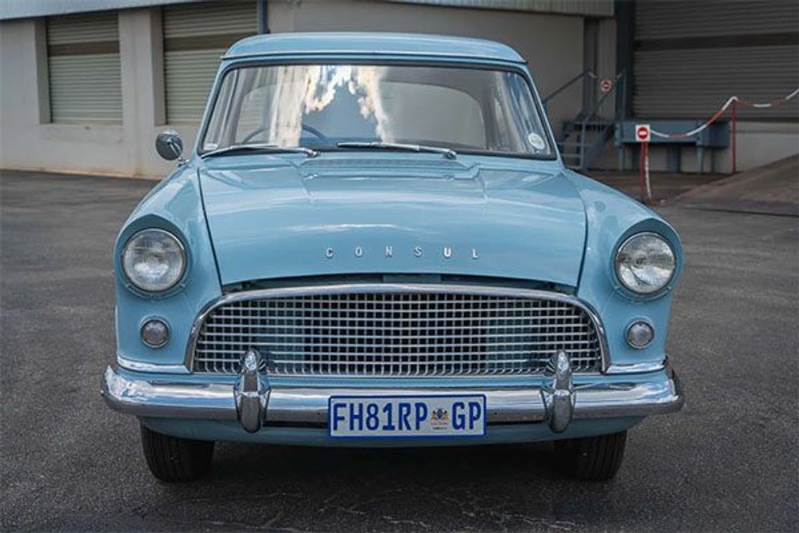 1958 Ford Consul - Sedan