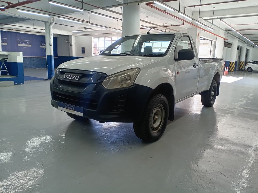 2019 ISUZU D-MAX VIN: ACVNRRHR2J4037124 KM: 74790 RUNNER