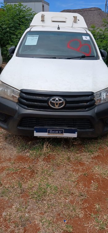 2021 TOYOTA HILUX VIN: AHTCW8CB301962958 KM: N/A