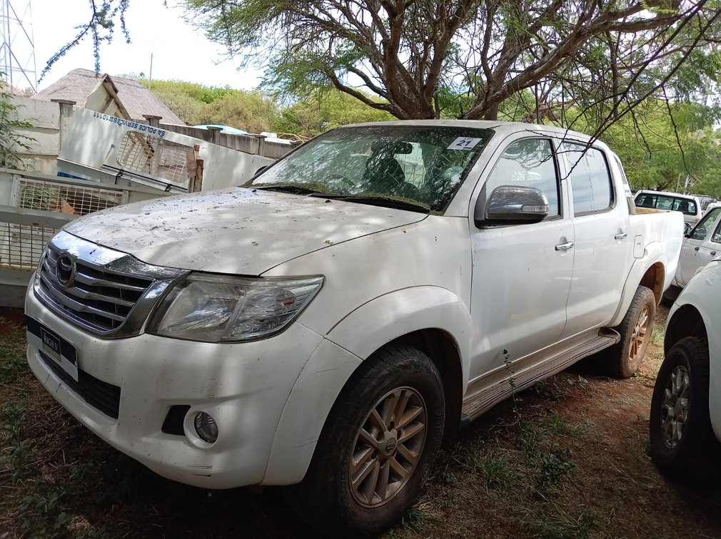 2011 TOYOTA HILUX VIN: AHTER39G408602322 KM: N/A