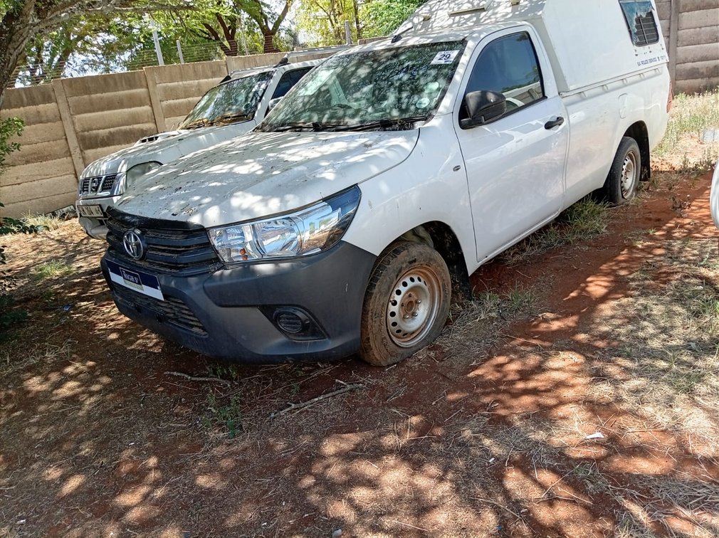 2021 TOYOTA HILUX VIN: AHTCW8CB201963017 KM: N/A