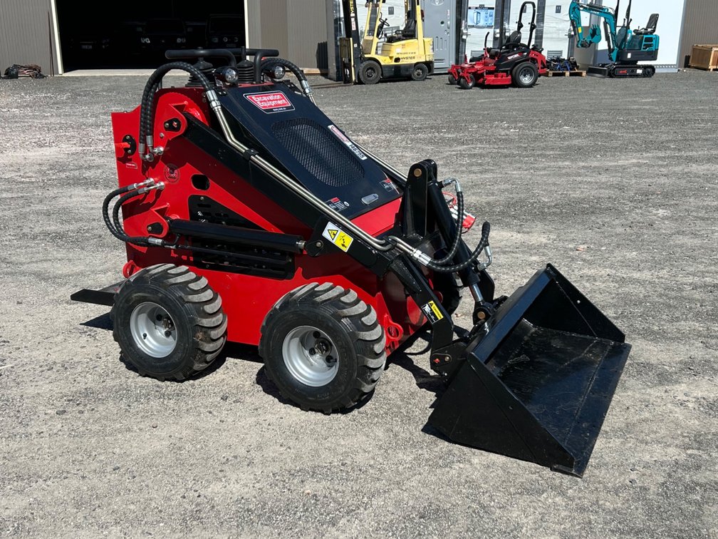 UNUSED DINGO| MINI WHEEL LOADER HT380 WITH ATTACHMENTS