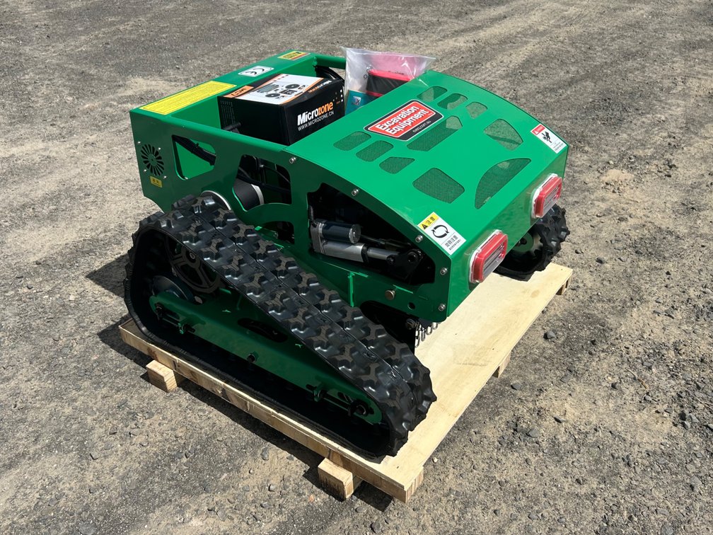 UNUSED RADIO CONTROLLED ALL TERRAIN LAWNMOWER