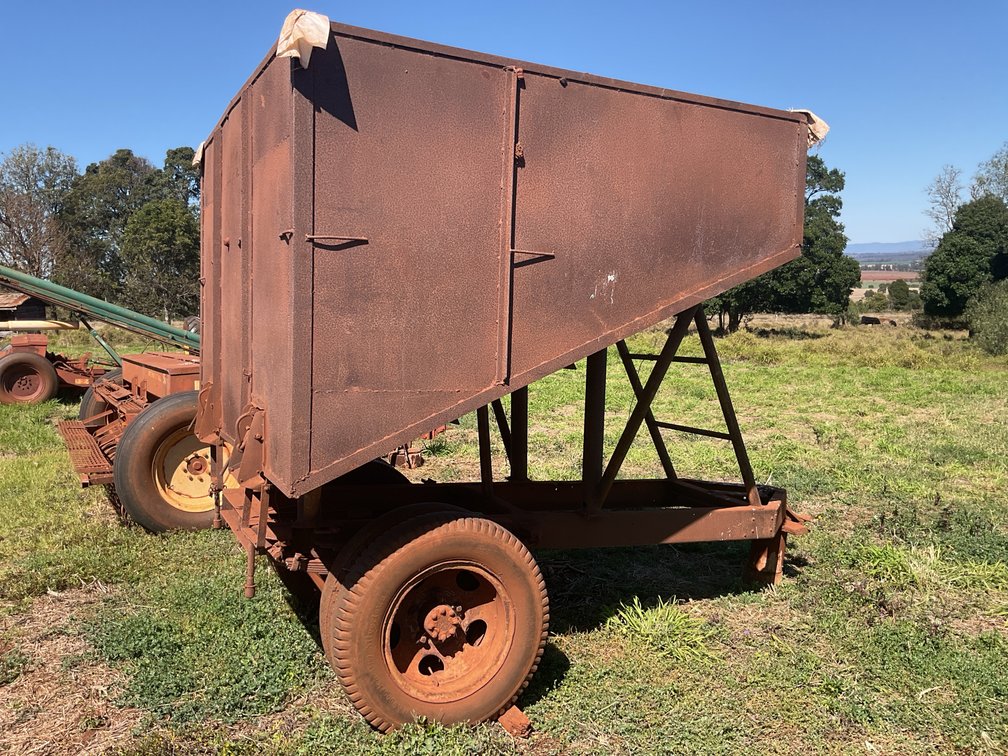 5 TONNE FIELD BIN