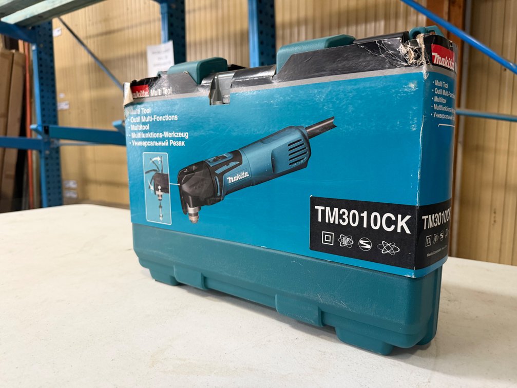 NEW MAKITA 240V ELECTRIC MULTI-TOOL