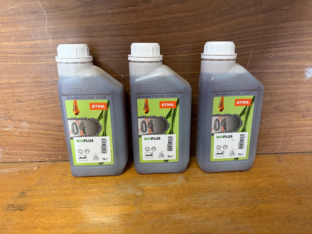 3 x NEW 1L STIHL BIOPLUS BAR & CHAIN OIL