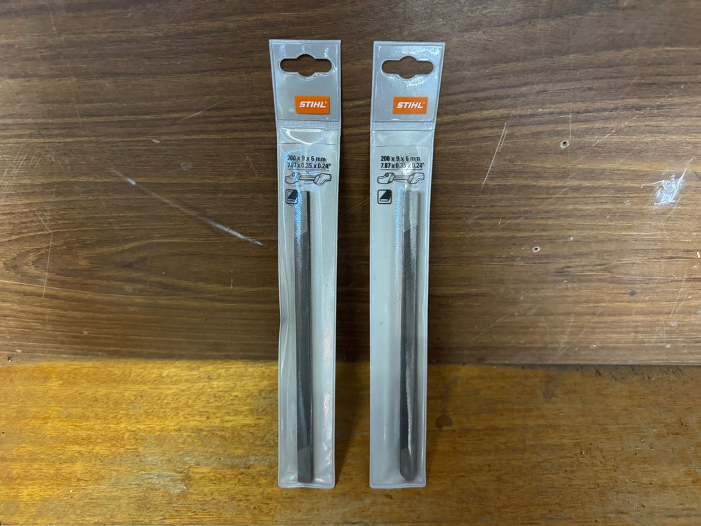 2 x NEW STIHL GUIDE BAR FLAT FILES