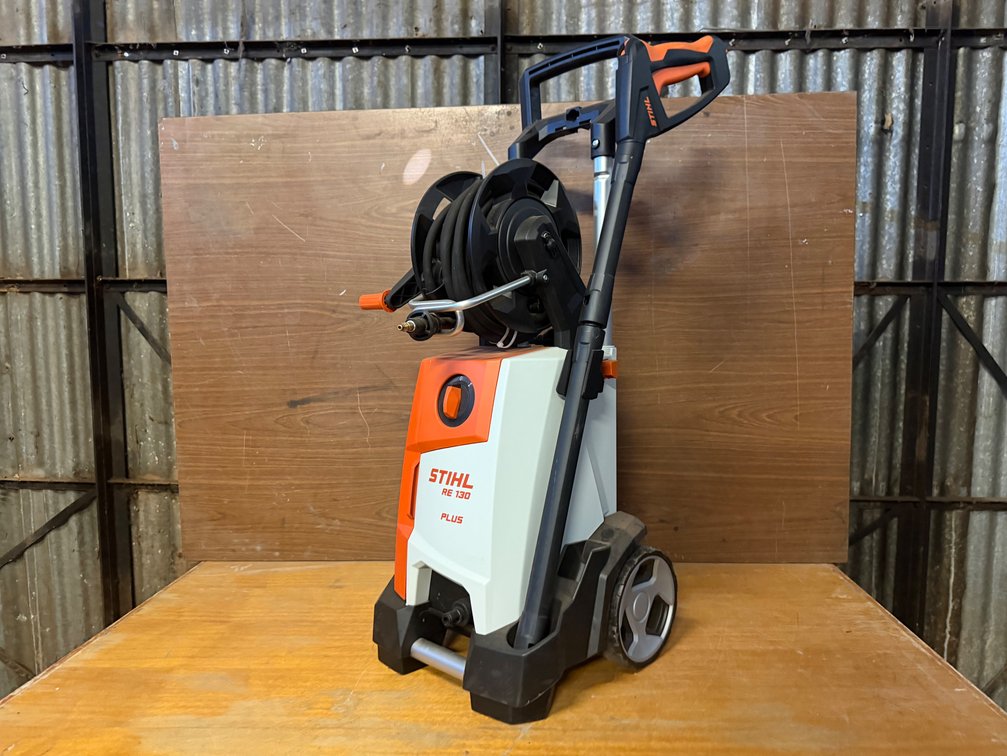 NEW STIHL RE-130 PLUS ELECTRIC PRESSURE WASHER