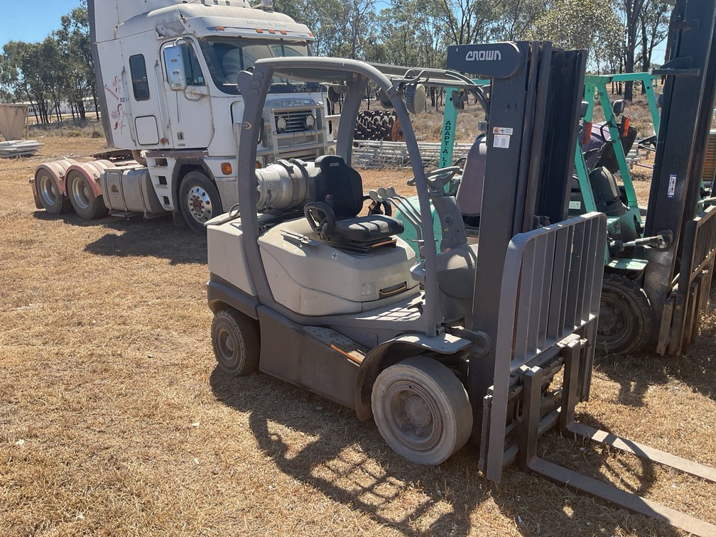 CROWN FORKLIFT