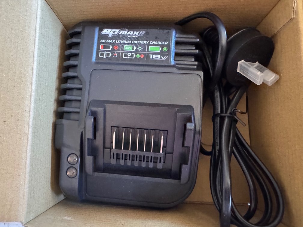 NEW SP MAX 18V BATTERY CHARGER