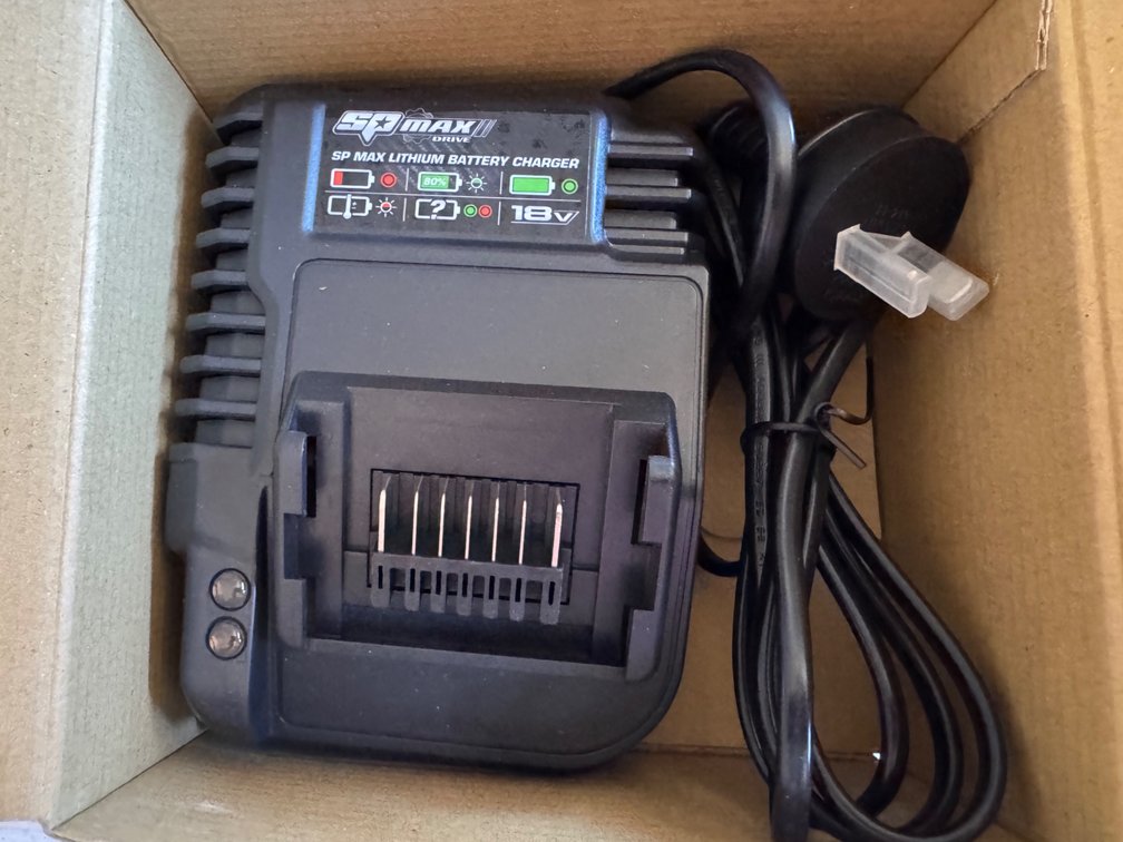 NEW SP MAX 18V BATTERY CHARGER