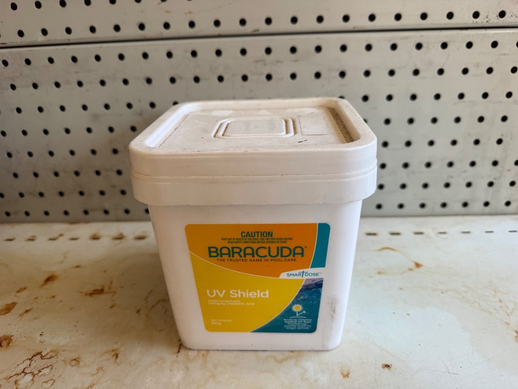 POOL MAINTENANCE l ADDITIVES