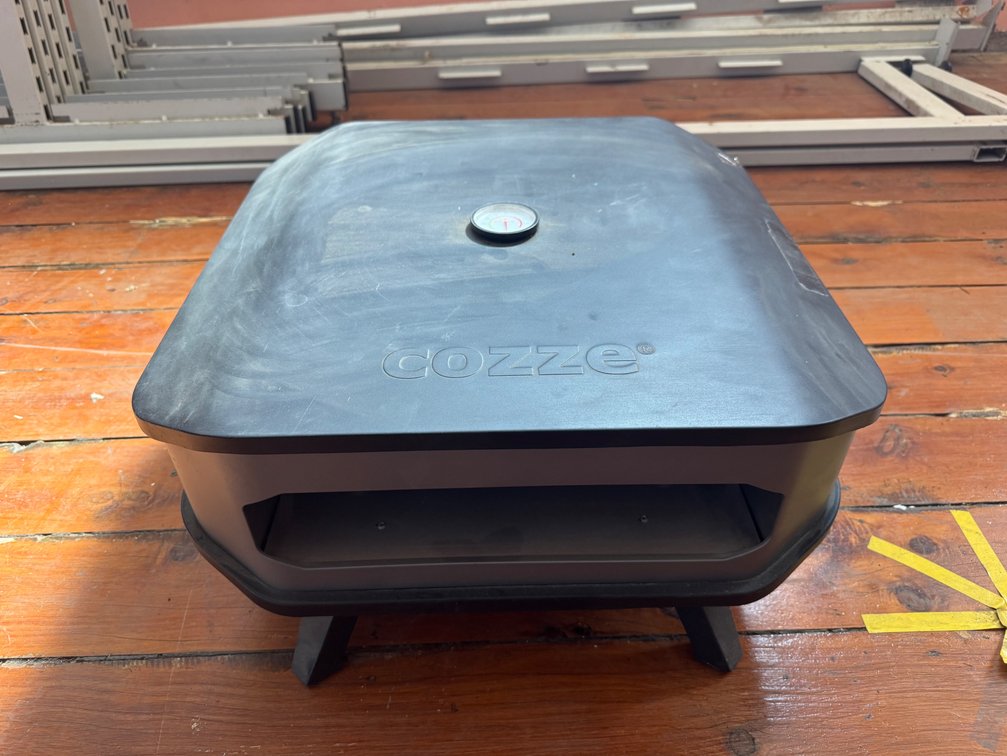 NEW COZZIE 13" PIZZA GAS OVEN (MODEL# 90551)