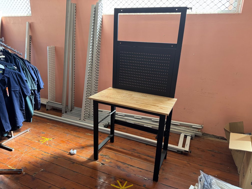 NEW WORKSHOP BENCH