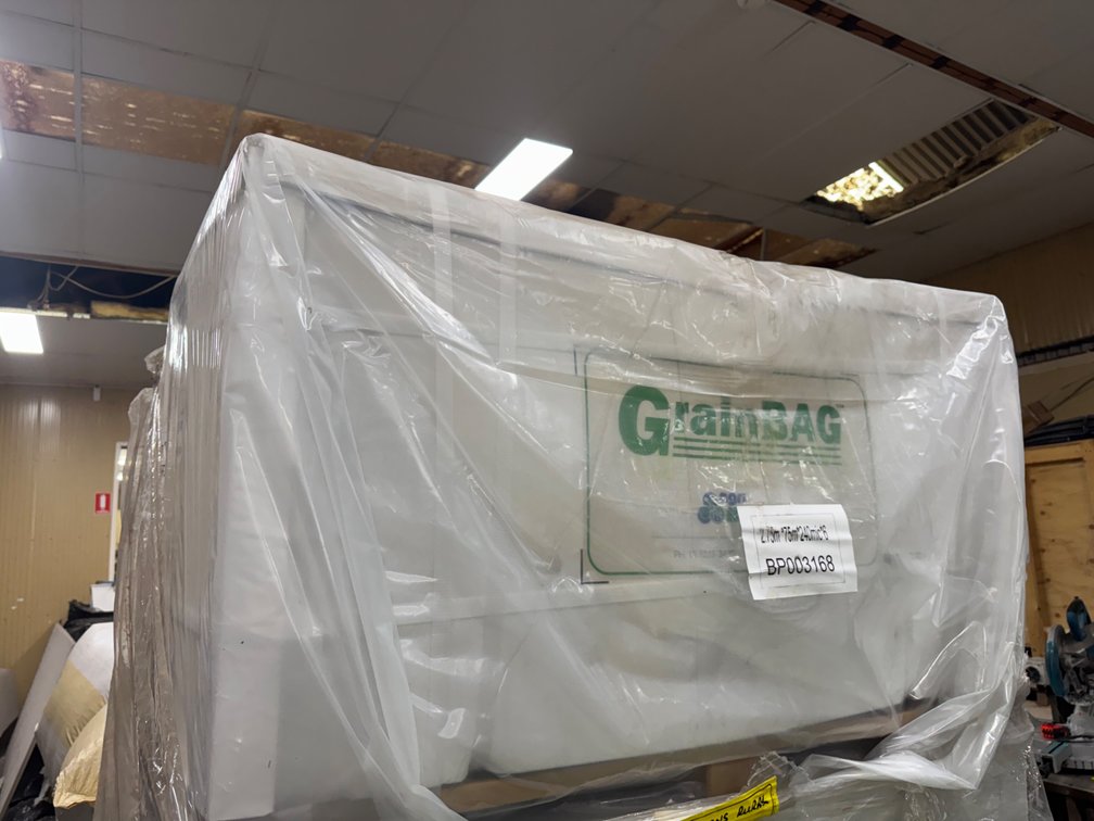 GRAIN HANDLING EQUIPMENT