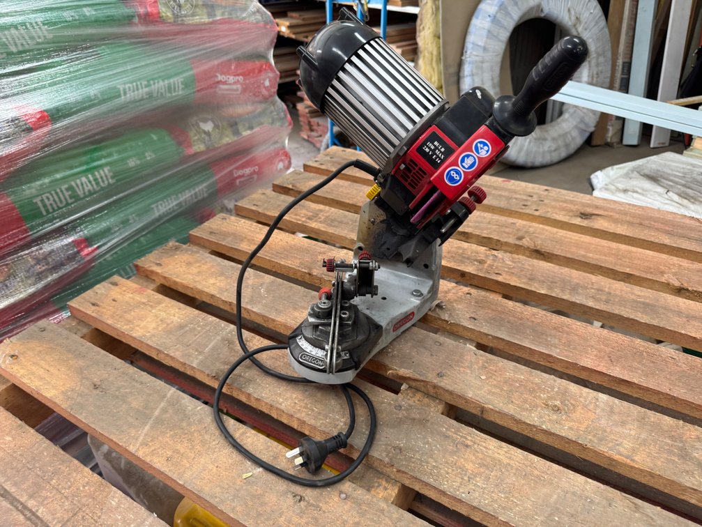 USED OREGON 230V ELECTRIC CHAINSAW CHAIN GRINDER