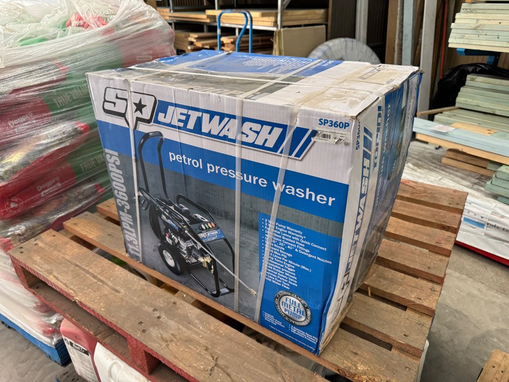 NEW SP JETWASH 3600-PSI PETROL PRESSURE WASHER