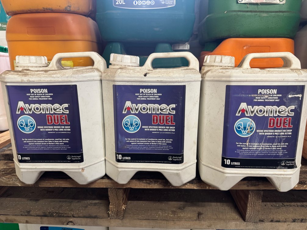 LIVESTOCK HUSBANDRY l DRENCH