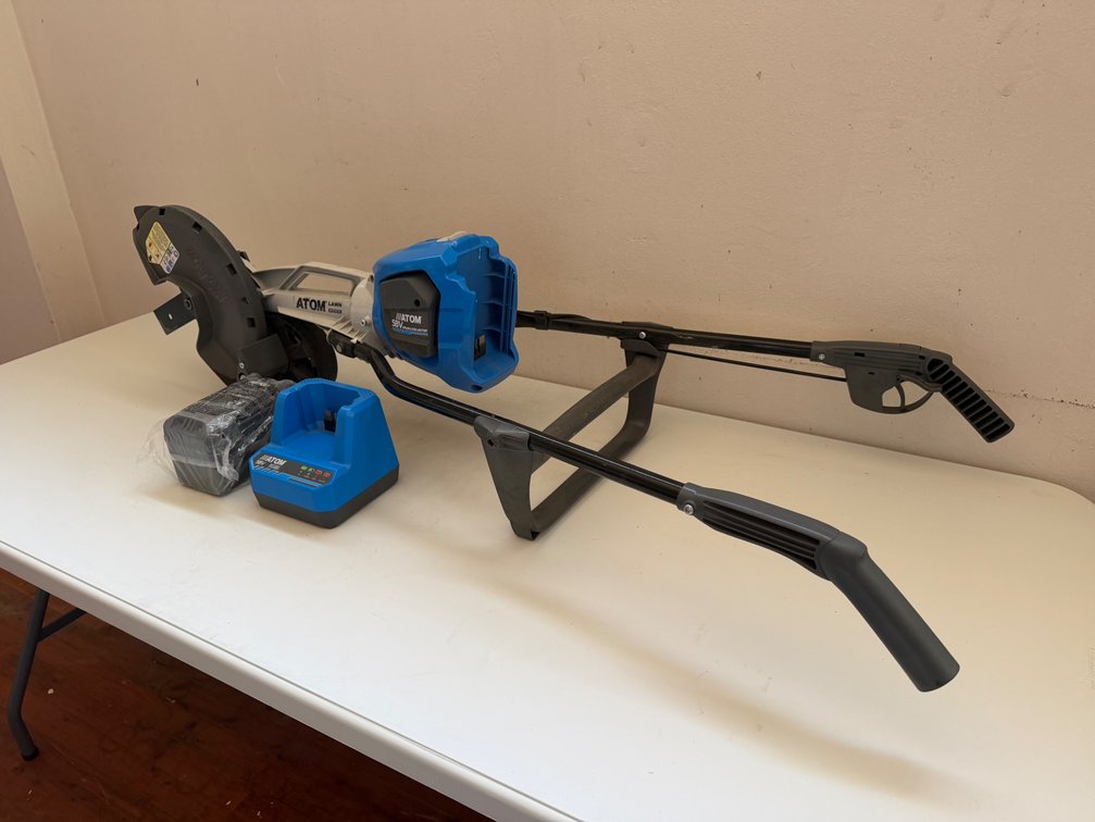 NEW ATOM 58V CORDLESS LAWN EDGER WITH BATTERY & CHARGER
