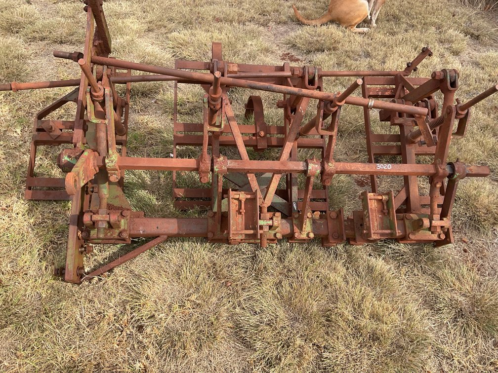 MID MOUNTED CULTIVATORS SUIT 3020
