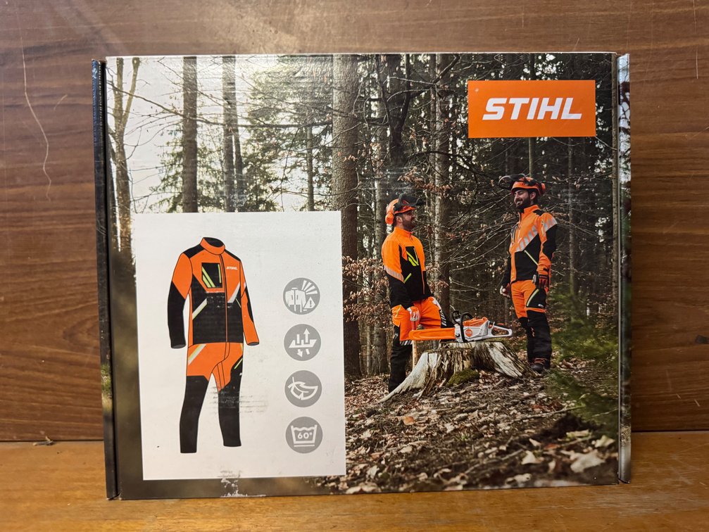NEW STIHL CORE 270 CHAPS (95CM)