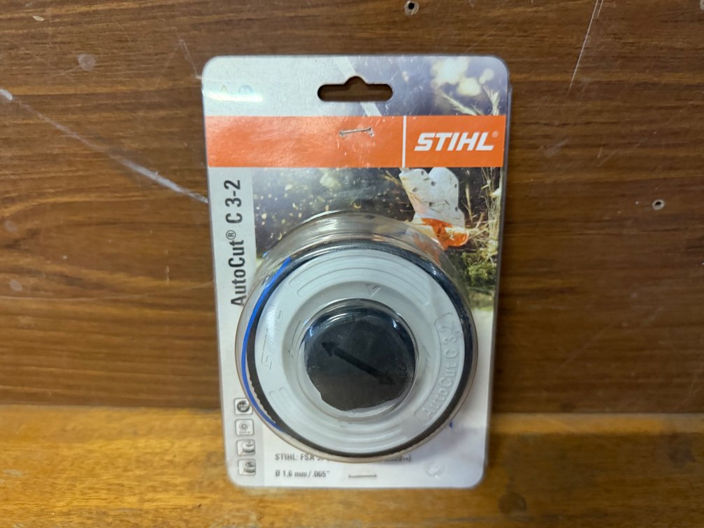 NEW STIHL BRUSH CUTTER HEAD (AUTOCUT C 3-2)